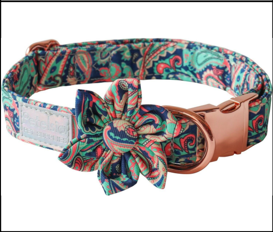 Collar Estampado Floreado Flor M