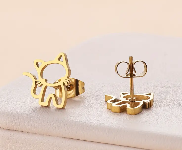 Aretes de Silueta de Gatito con Espiral en la Cola color Oro  (copia)
